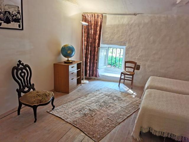 Maison 3 pièces, 80 m² à louer à Mervent 85200