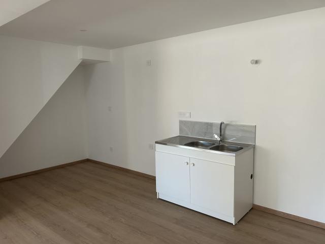 Maison 3 pièces, 80 m² à louer à Roisey 42520