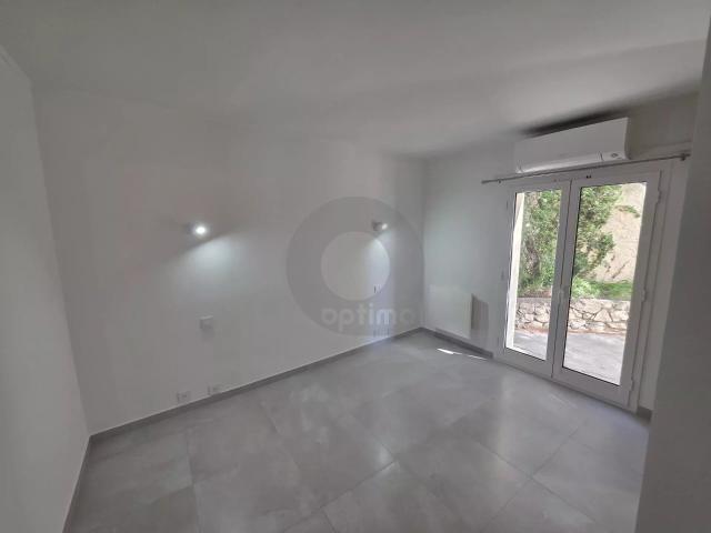Maison 3 pièces, 81 m² à louer à Roquebrune Cap Martin 06190