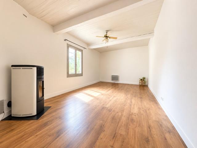 Maison 3 pièces 82 m²