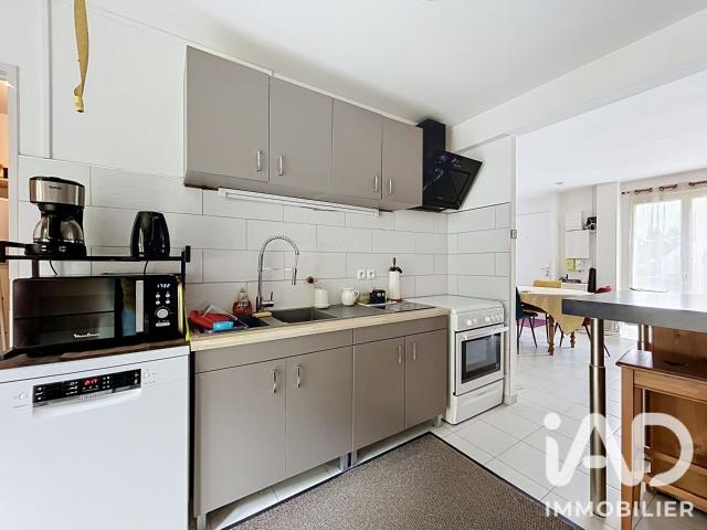 Maison 3 pièces, 82 m² à louer à Salouël 80480