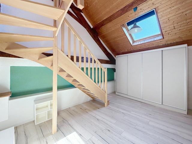 Maison 3 pièces, 82 m² à louer à Ségny 01170