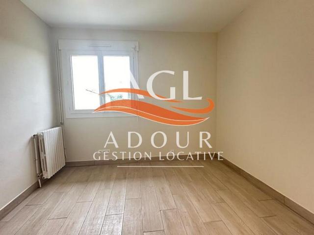 Maison 3 pièces, 83 m² à louer à Ondres 40440