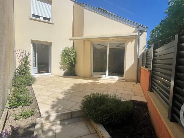 Maison 3 pièces 84 m²