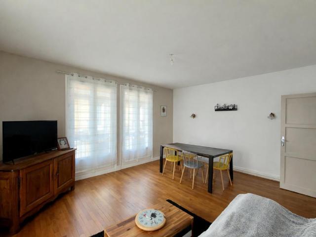 Appartement 3 pièces 84 m²