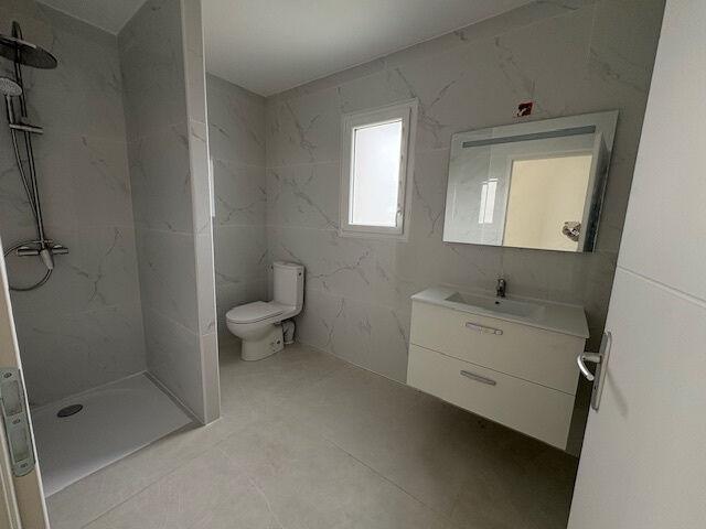 Maison 3 pièces, 84 m² à louer à Limoux 11300