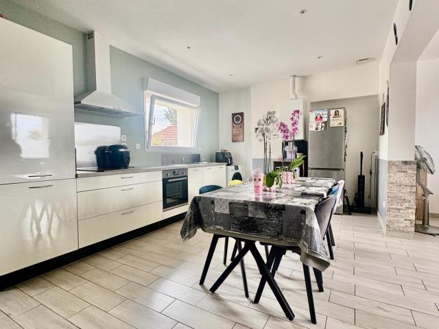 Maison 3 pièces 85 m²