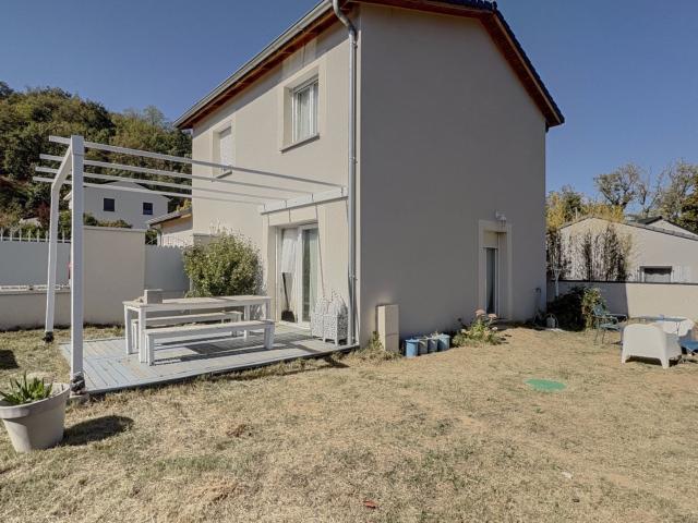 Maison 3 pièces 85 m²