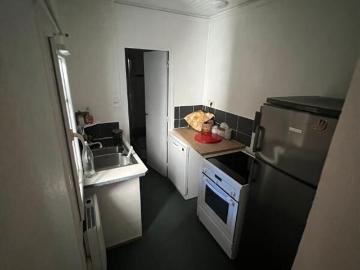 Maison 3 pièces, 86 m² à louer à Baix 07210