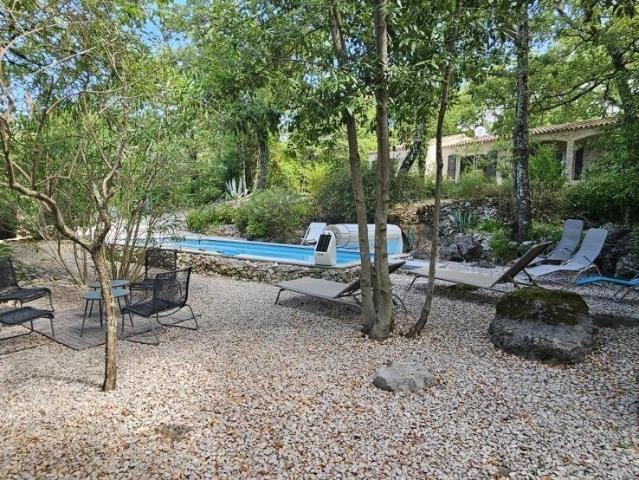 Maison 3 pièces 90 m²