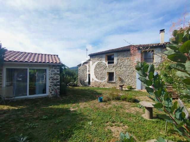 Maison 3 pièces 90 m²