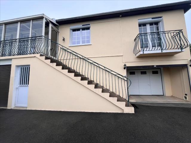 Maison 3 pièces 90 m²