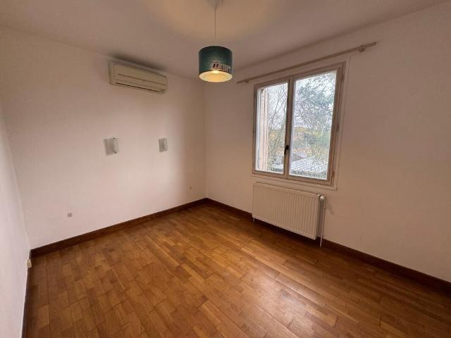 Maison 3 pièces, 91 m² à louer à Semoy 45400