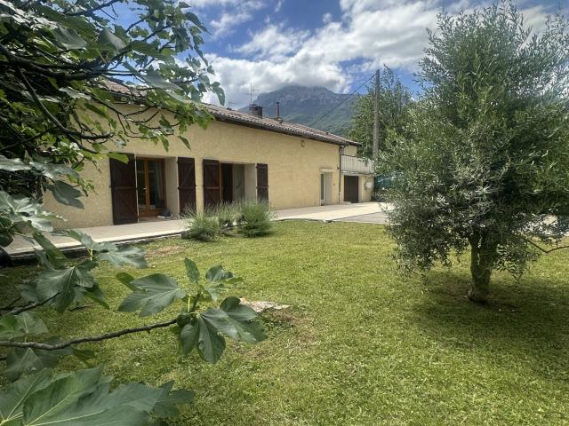 Maison 3 pièces 92 m²