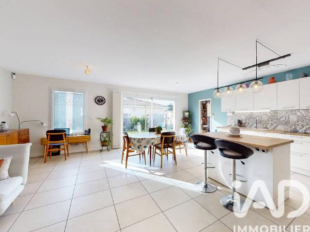 Maison 3 pièces 92 m²