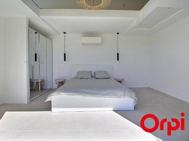Maison 3 pièces, 92 m² à louer à Marseille 7 13007