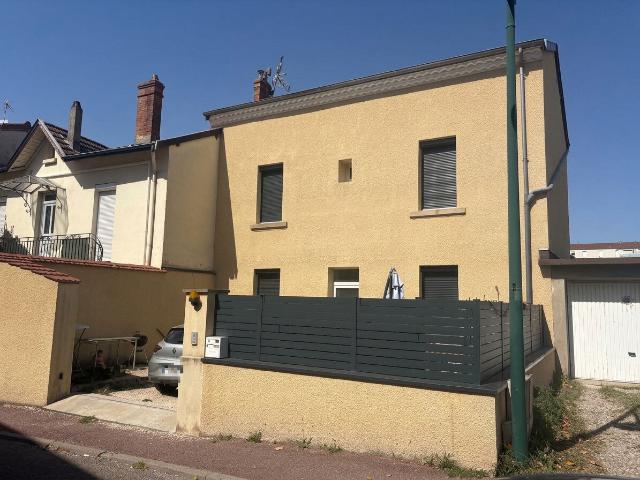 Maison 3 pièces, 92 m² à louer à Saint Rambert d'Albon 26140