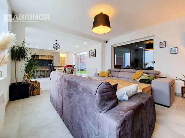 Maison 3 pièces 93 m²