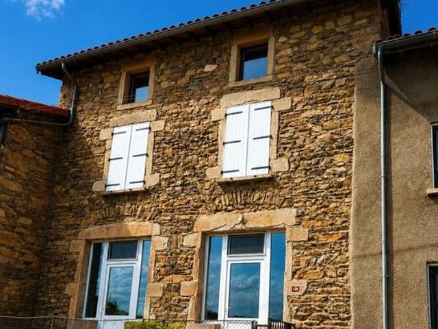 Maison 3 pièces, 93 m² à louer à Sainte Catherine 69440