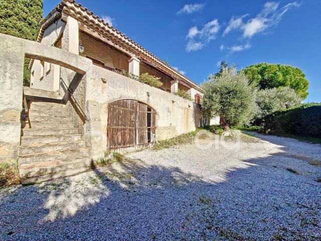 Maison 3 pièces 94 m²