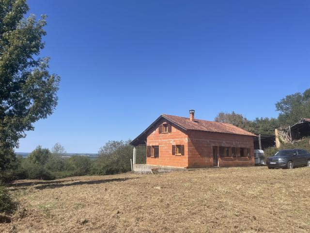 Maison 3 pièces 96 m²