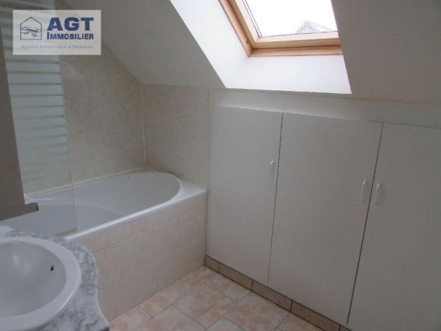 Maison 3 pièces, 96 m² à louer à Bresles 60510