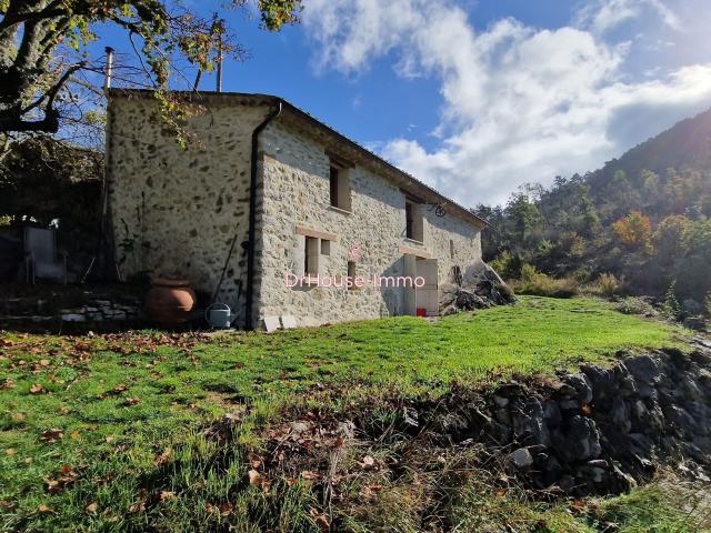 Maison 3 pièces 97 m²
