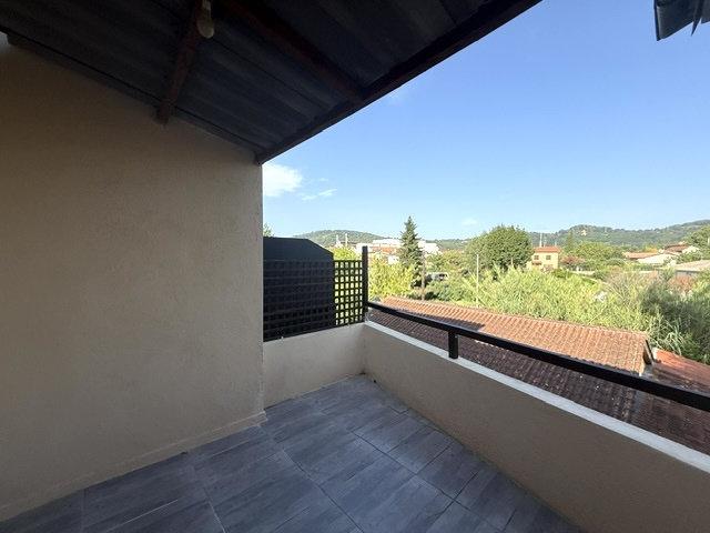 Maison 3 pièces 98 m²