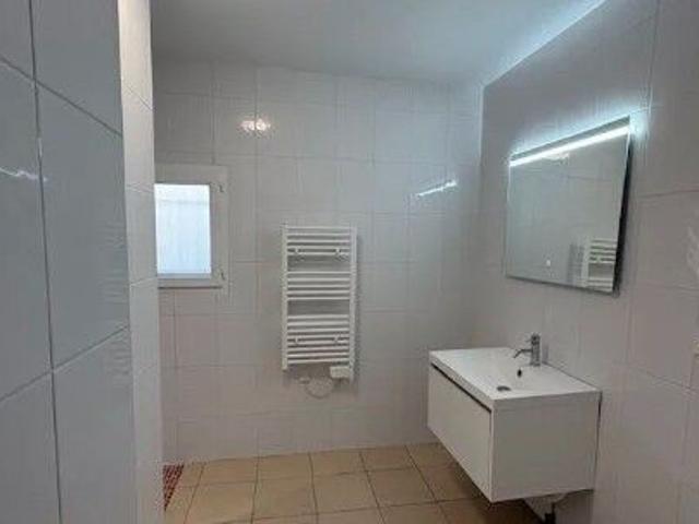 Maison 3 pièces, 98 m² à louer à Libourne 33500