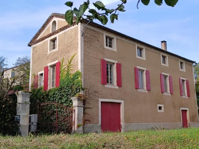 Maison 3 pièces 200 m²