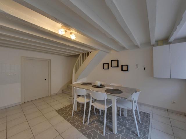 Maison 3 pièces Chablis 92.18m² 770€ à louer