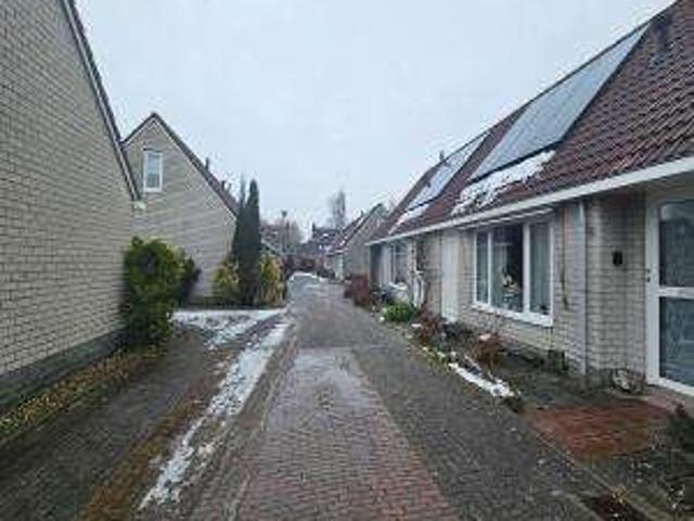 Maison 3 Pièces à Louer à Lutjebroek Dahlialaan 10