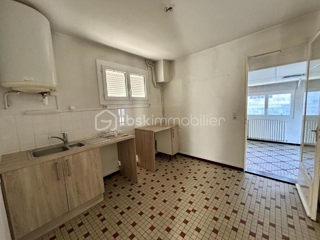 Maison 3 pièces avec possibilté d'agrandir sur terrain de 1192m2
