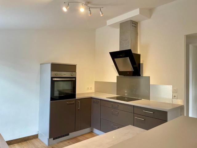 Maison 3 pièces de 74 m² à St esteve
