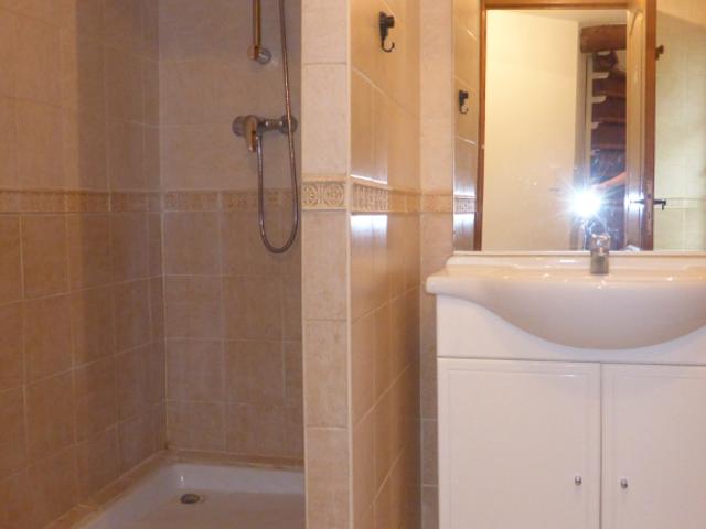 Maison 3 pièces d'une surface habitable de 60 m² à louer à CARPENTRAS 84200
