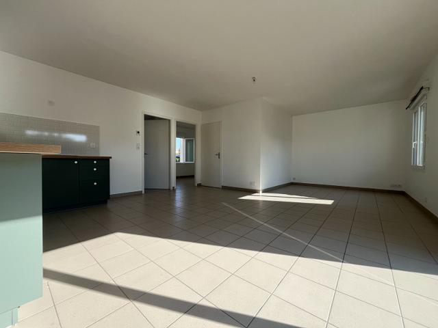Maison 3 pièces Le Fenouiller 55.00m² 707€ à louer
