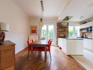 Maison 3ch et un bureau avec jardin et terrasse à Auderghem