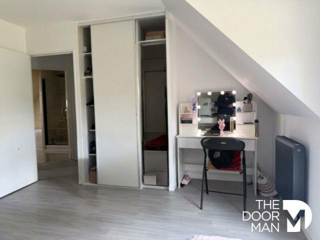 Maison 101 m2 5 pièces