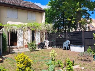 Maison 96 m² 5 pièces 4 chambres terrain 293m² 95610 ERAGNY