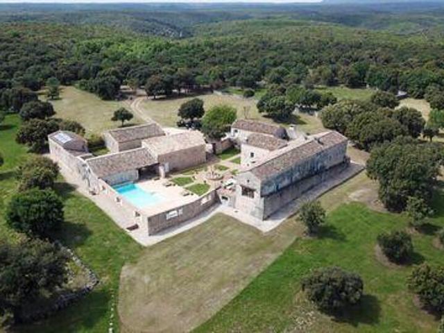 Maison 10 chambres, Goudargues Le Gard 30630 DS99290948