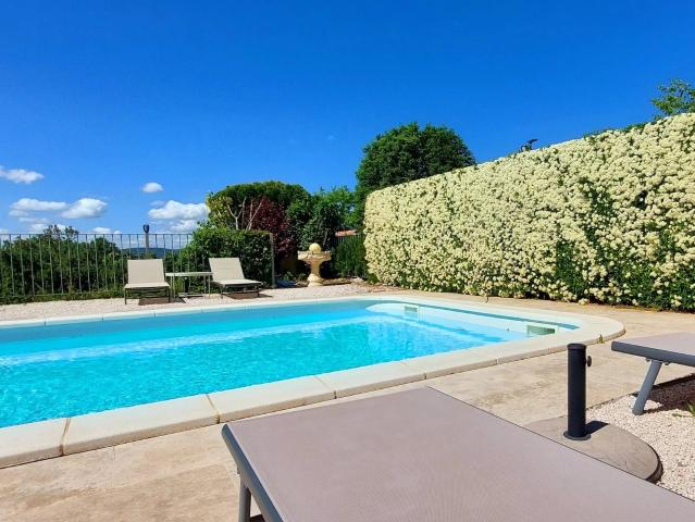 Maison 10 Minutes D’Aups 200m² Régusse