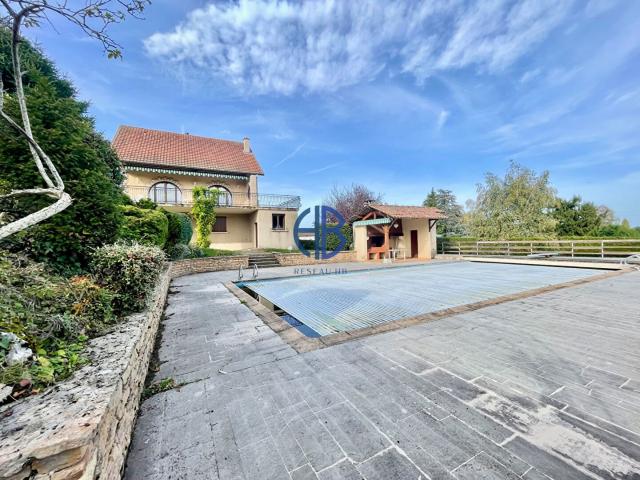 Maison 10 pièce s 365 m2 365m² Dolomieu