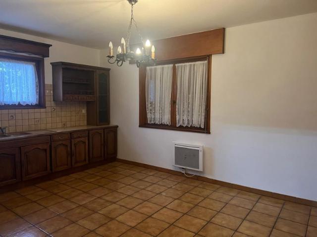 Maison 10 pièces sur 961m²