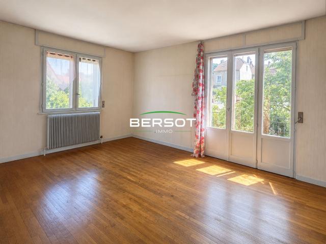 Maison 10 pièces sur grand sous sol 214m² Vesoul