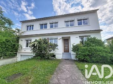 Maison 10 pièces 140 m²