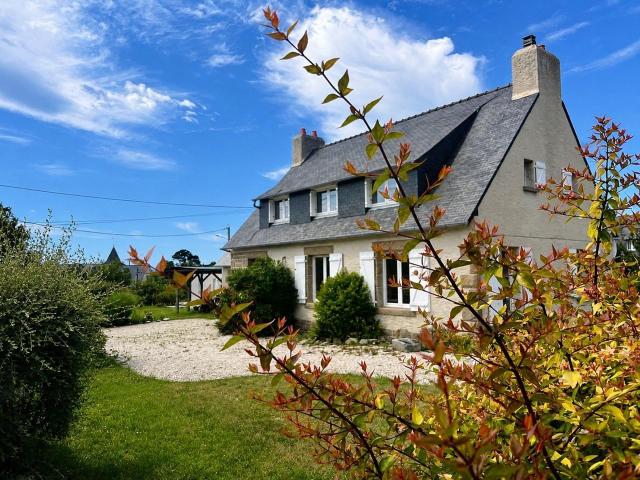 Maison 10 pièces 140 m²