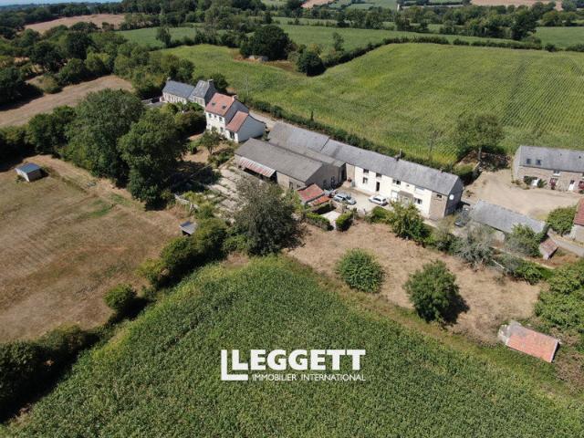 Maison 10 pièces 142 m²