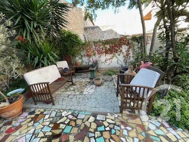 Maison 10 pièces 145 m²