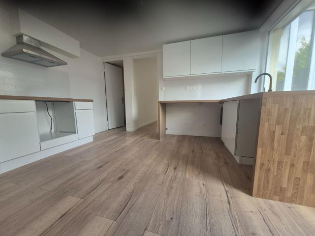 Maison 10 pièces 146 m²