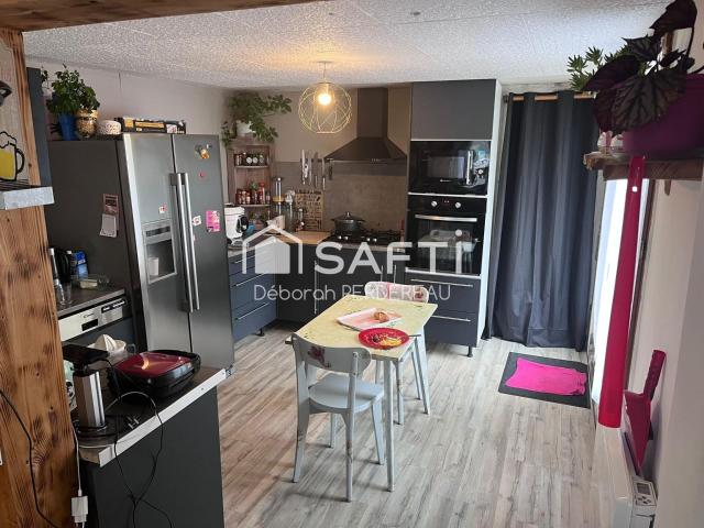 Maison 10 pièces 153 m²